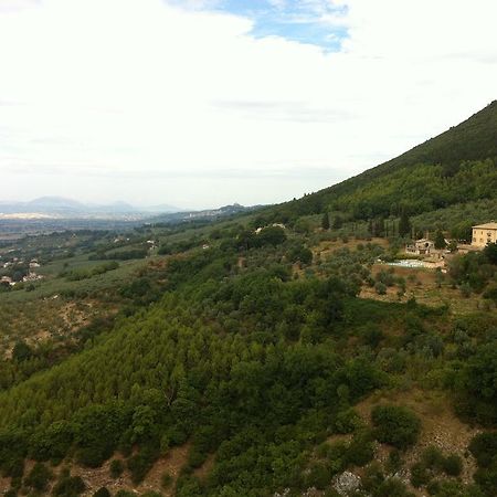 Agriturismo Villa Gabbiano Capodacqua  Екстериор снимка