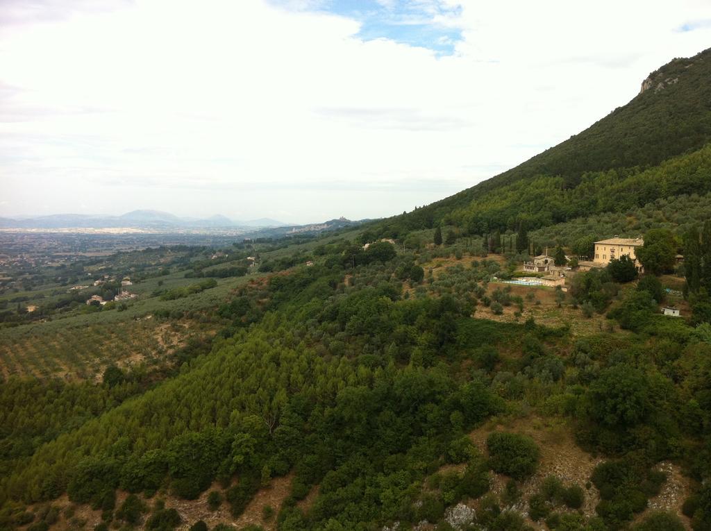Agriturismo Villa Gabbiano Capodacqua  Екстериор снимка
