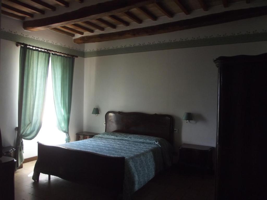 Agriturismo Villa Gabbiano Capodacqua  Стая снимка