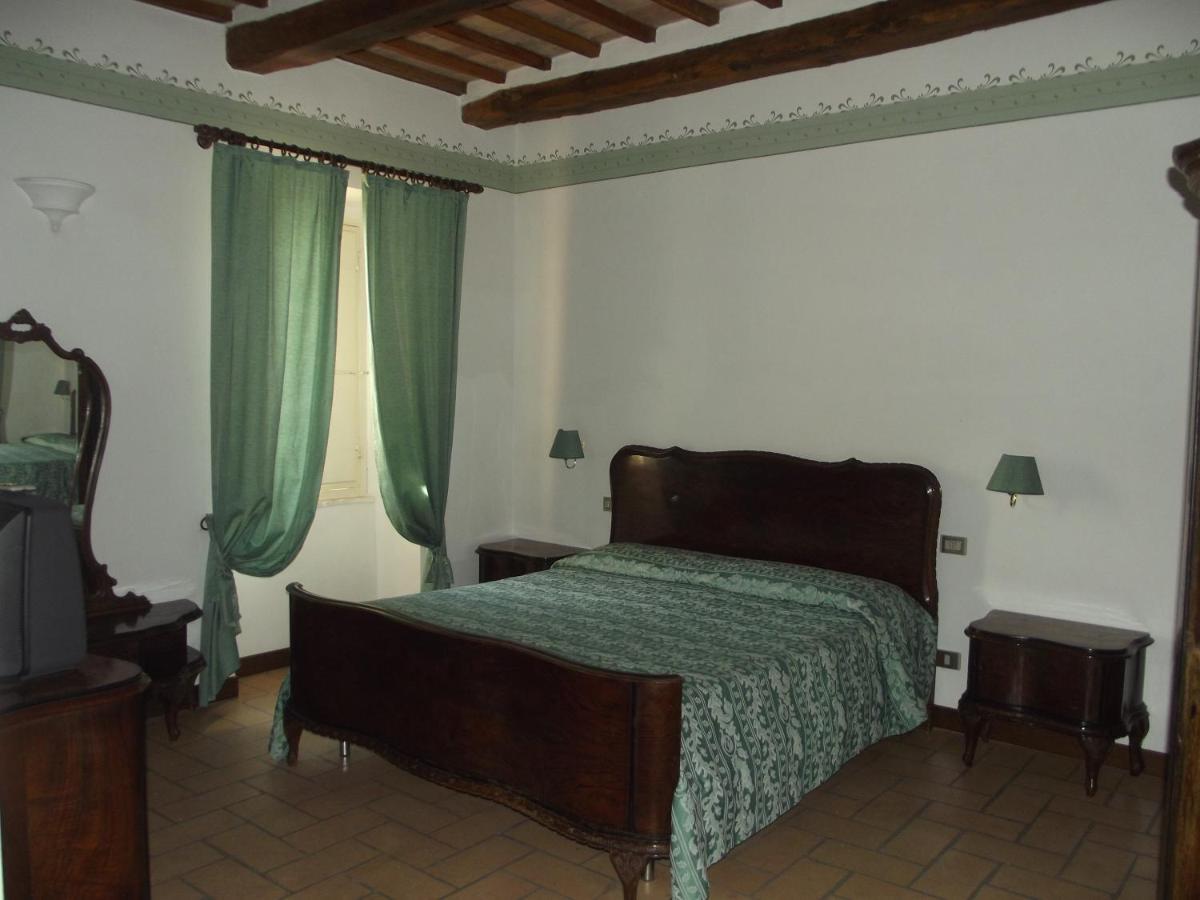 Agriturismo Villa Gabbiano Capodacqua  Стая снимка